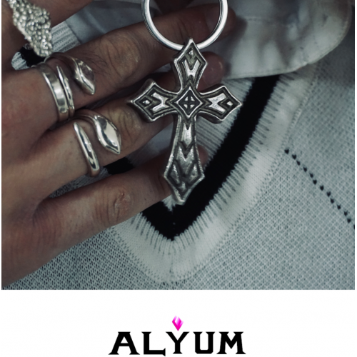 "Alyum Cross" Collana in...